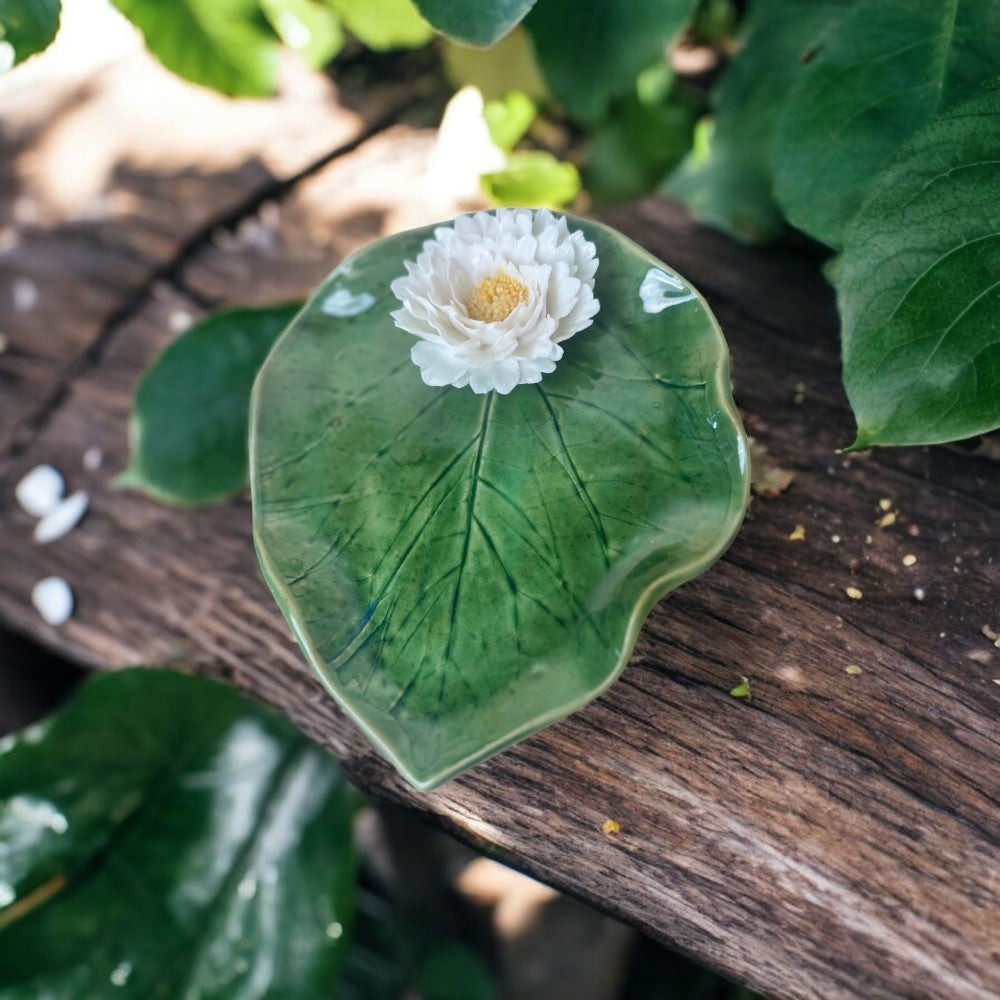 Peony Leaf Plate