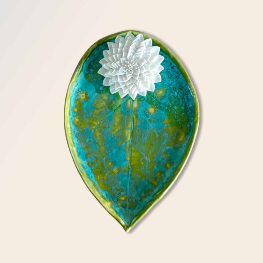 Dahlia Leaf Plate