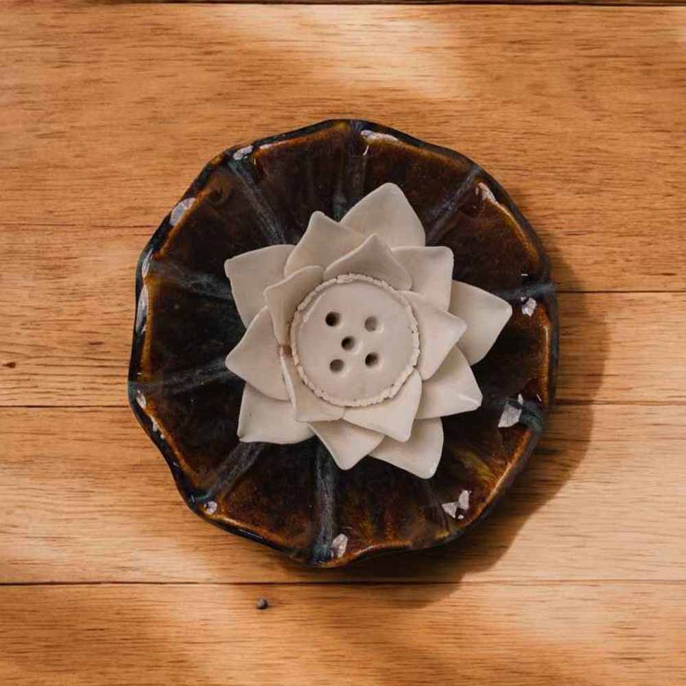 Frill Bowl Incense Holder
