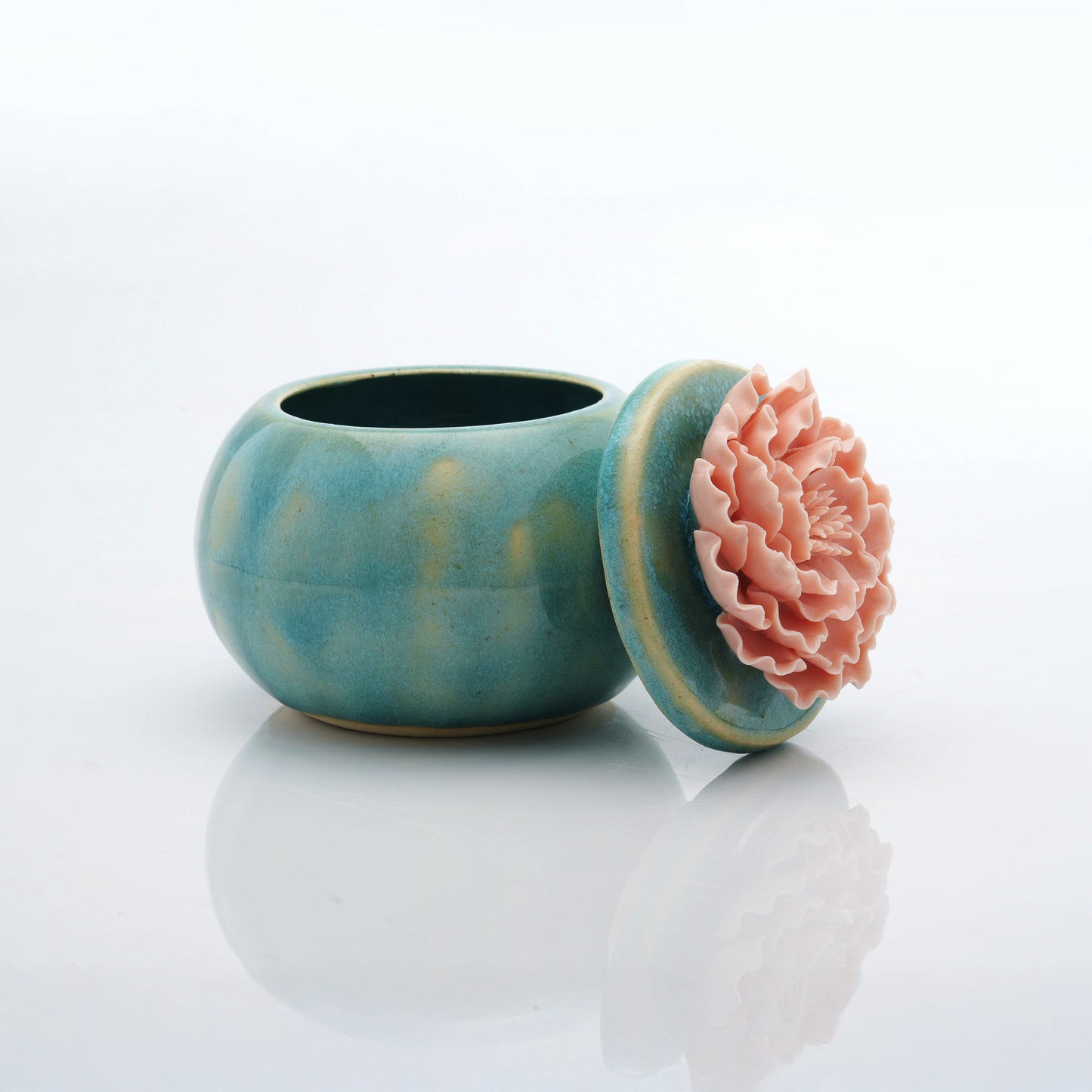 Peony Flower Round Candle Jar