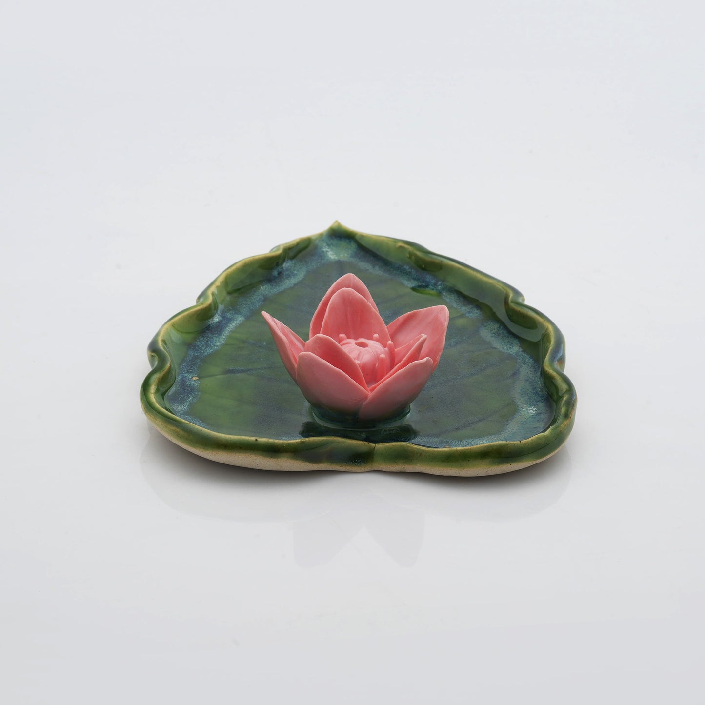 Paan Patta with Jasmine Leaf Plate