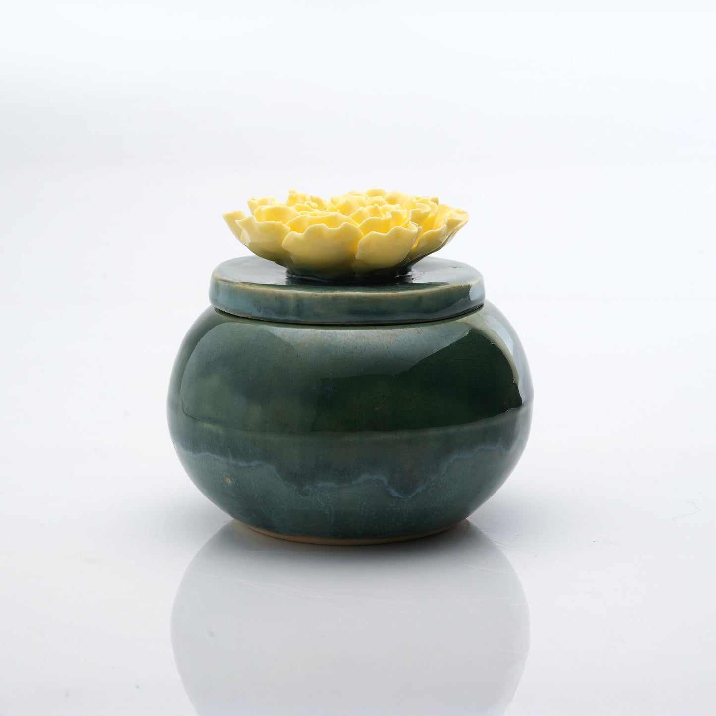 Peony Flower Round Candle Jar