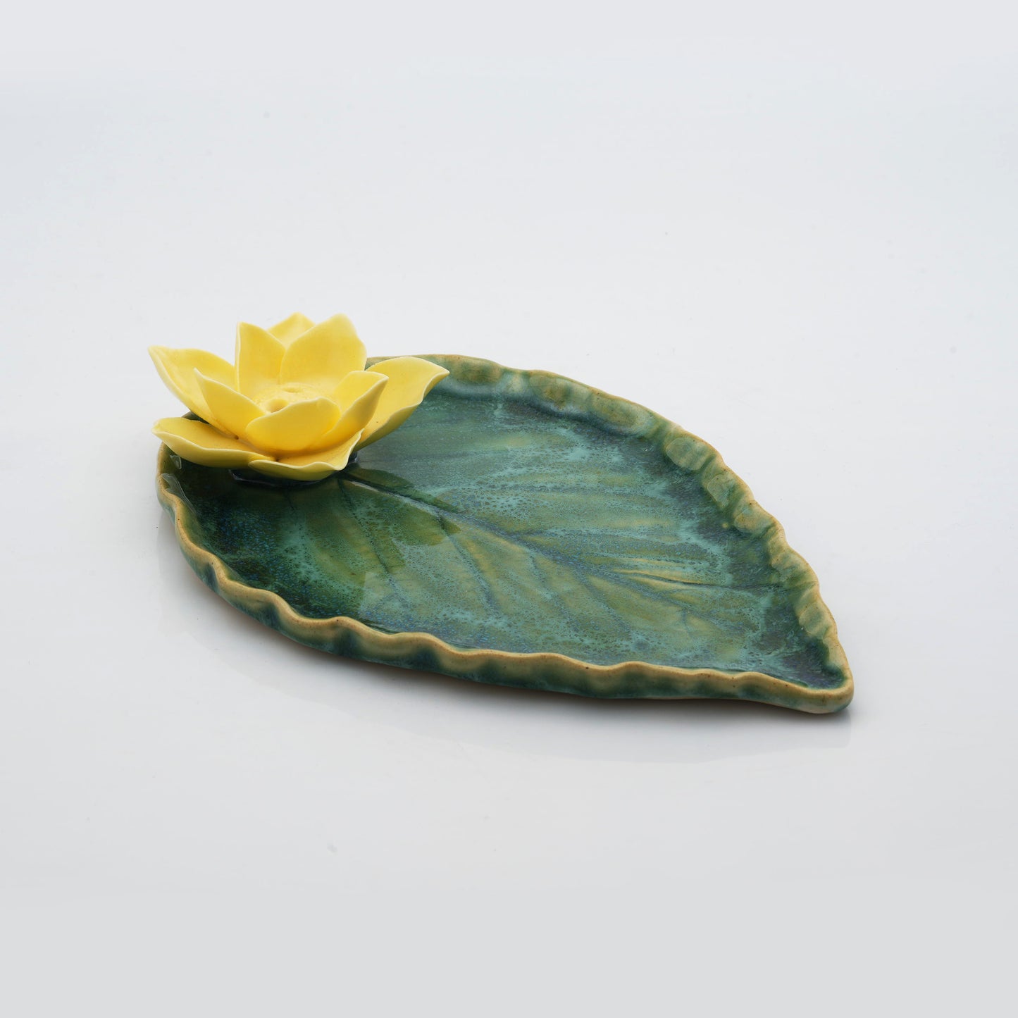 Paan Patta Incense Holder