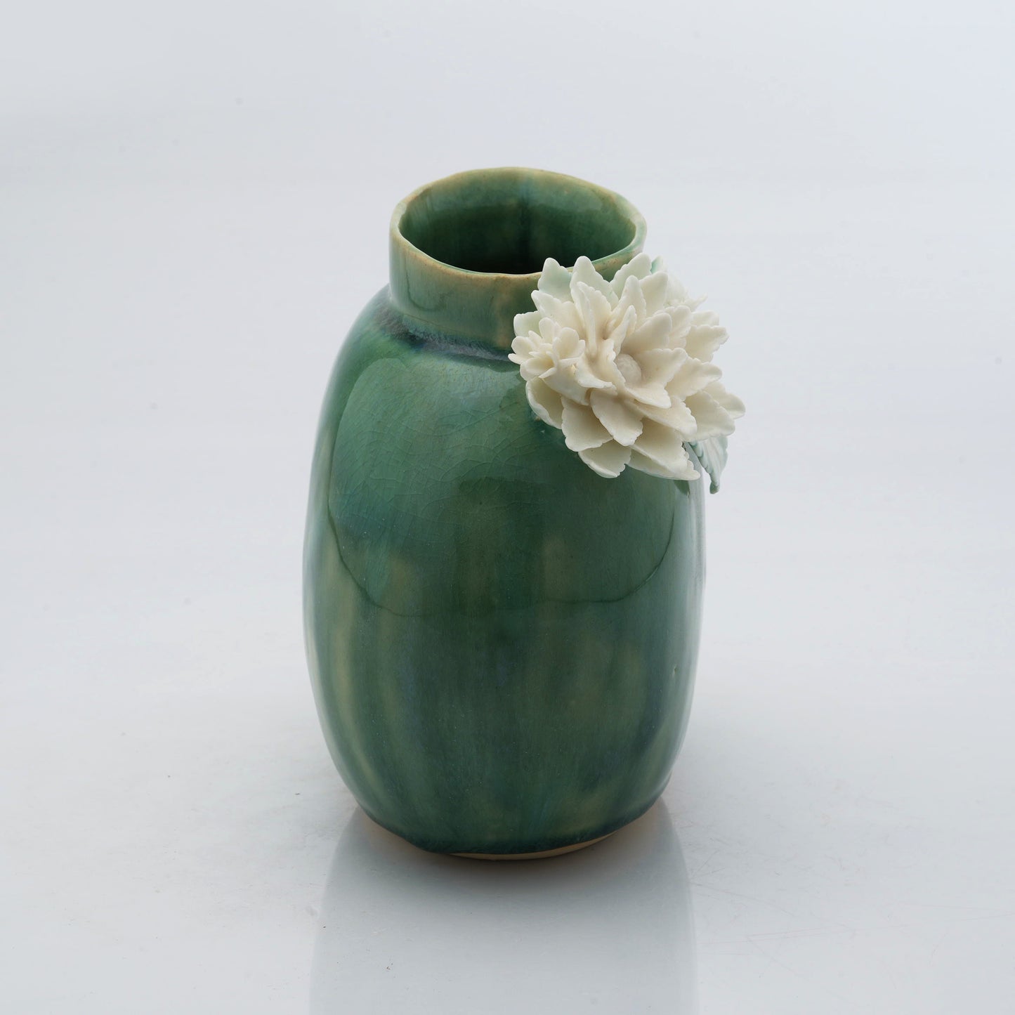 Petal Charm Vase