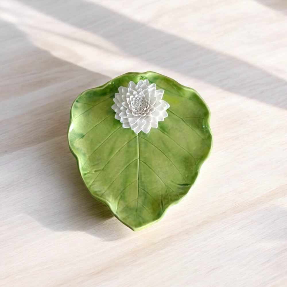 Dahlia Leaf Plate