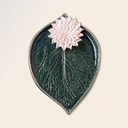 Dahlia Leaf Plate