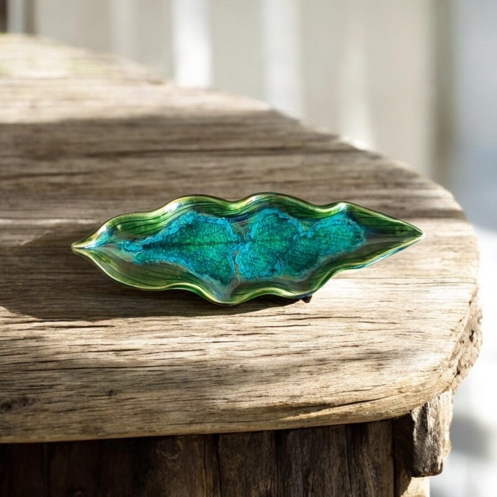 Leaf-Shaped Crystal & Oil Holder