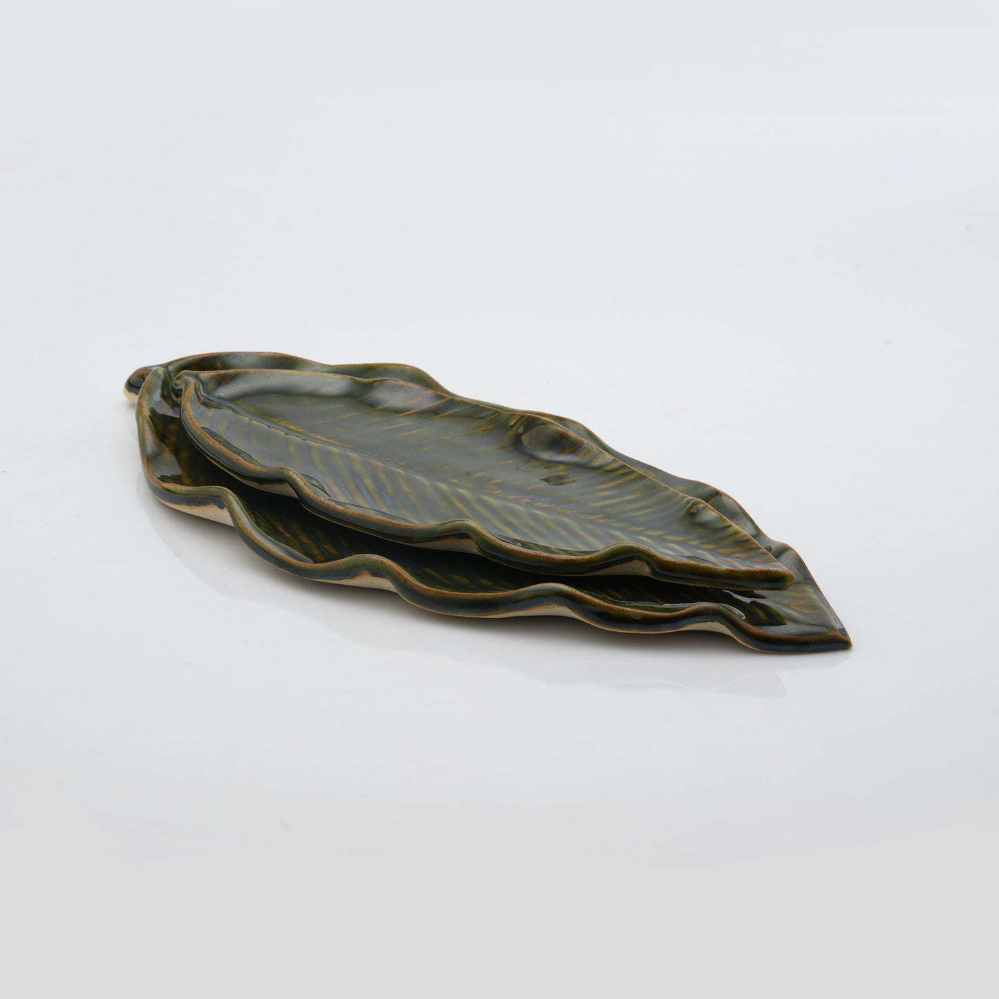 Leaf-Shaped Crystal & Oil Holder