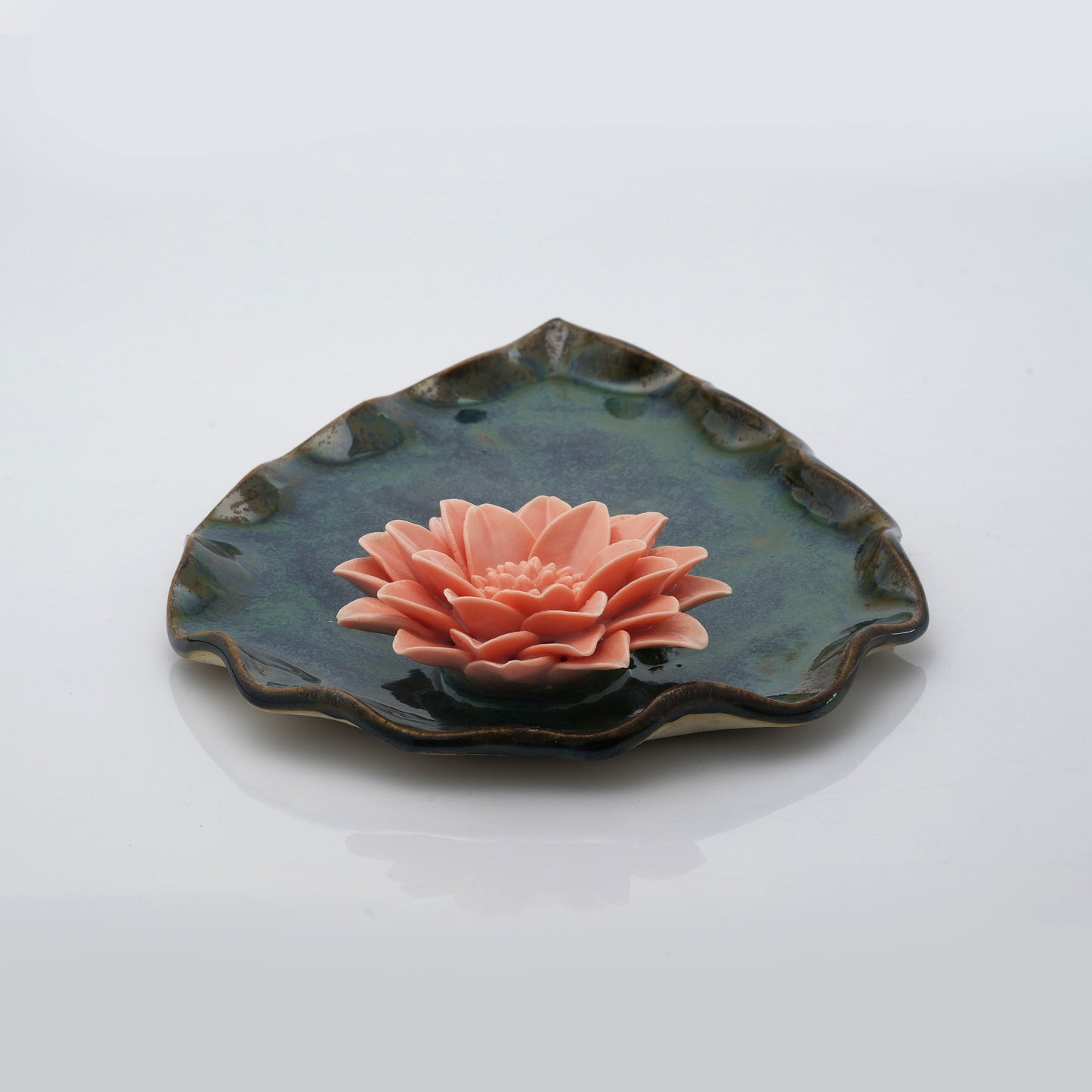 Poinsettia Leaf Plate