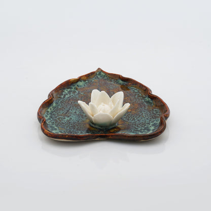 Paan Patta with Jasmine Leaf Plate