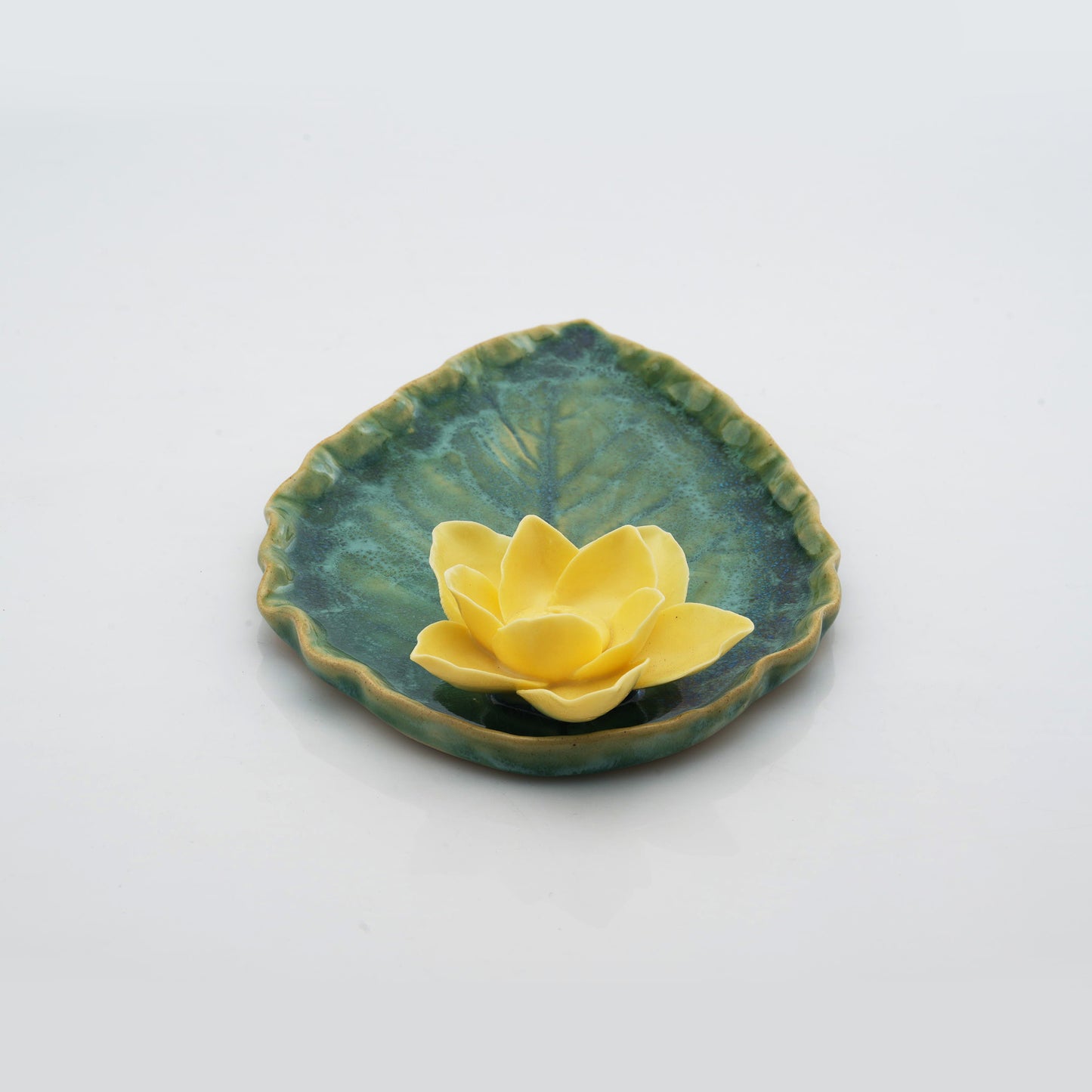 Paan Patta Incense Holder