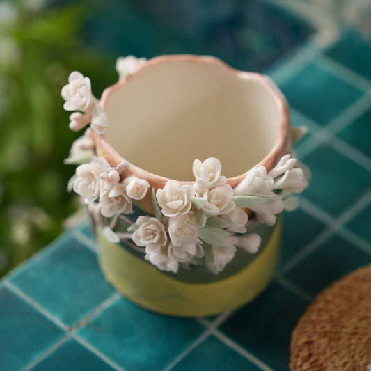 Petal Cloud Vase