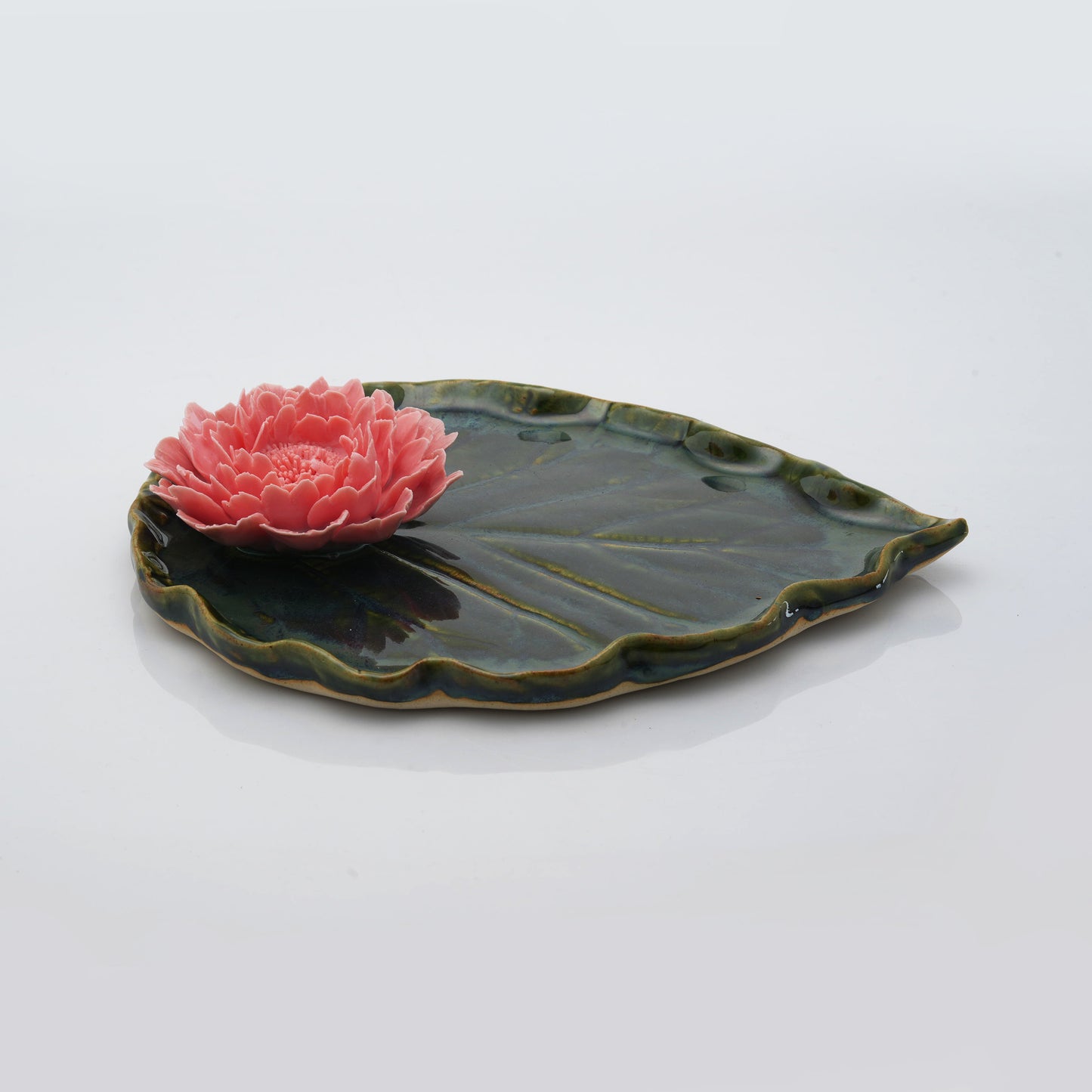 Peony Leaf Plate