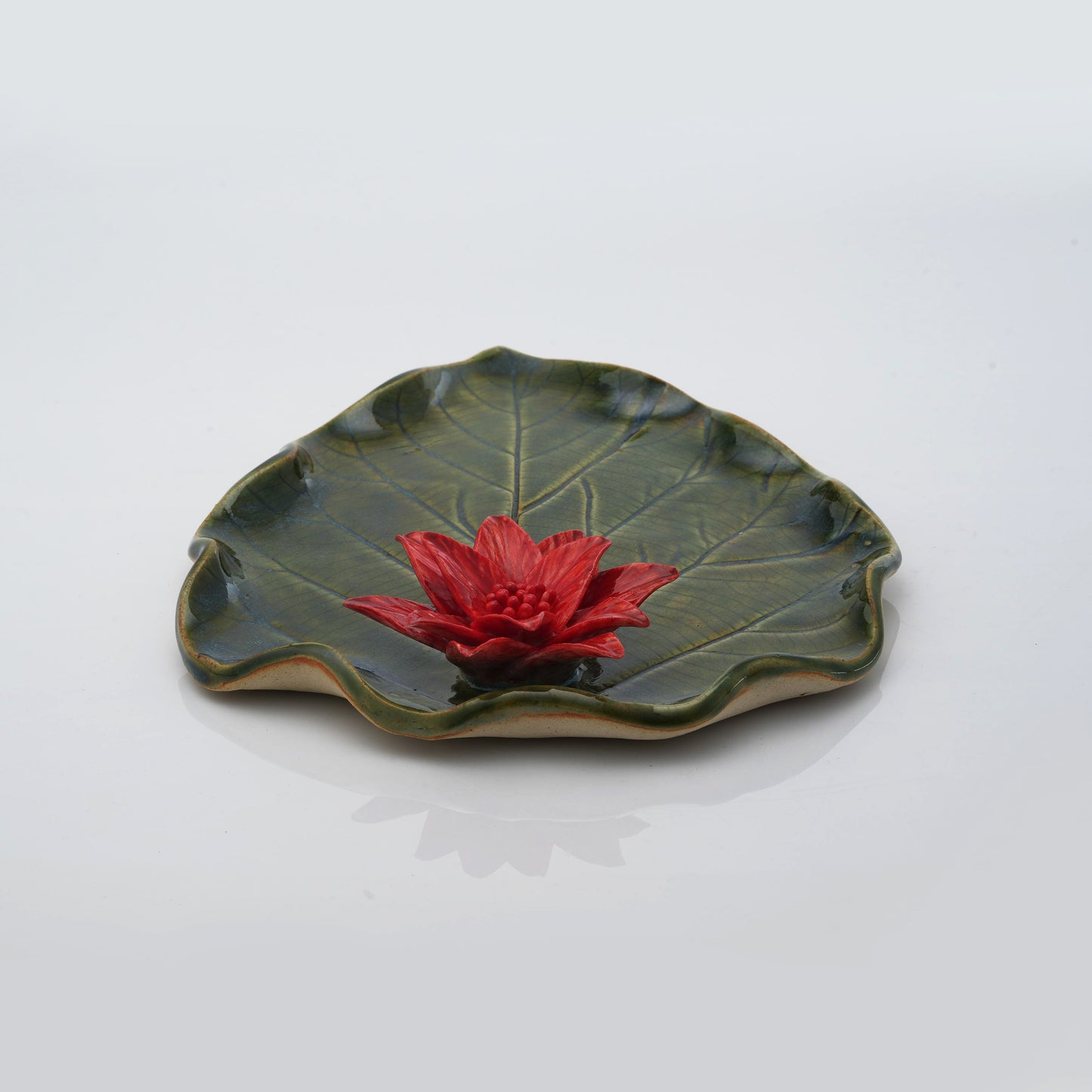 Poinsettia Leaf Plate