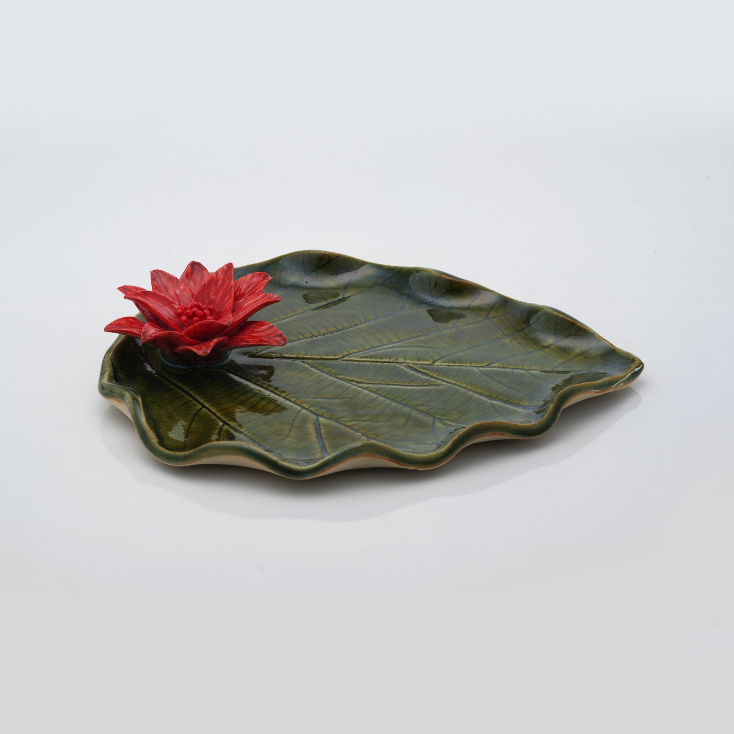 Poinsettia Leaf Plate