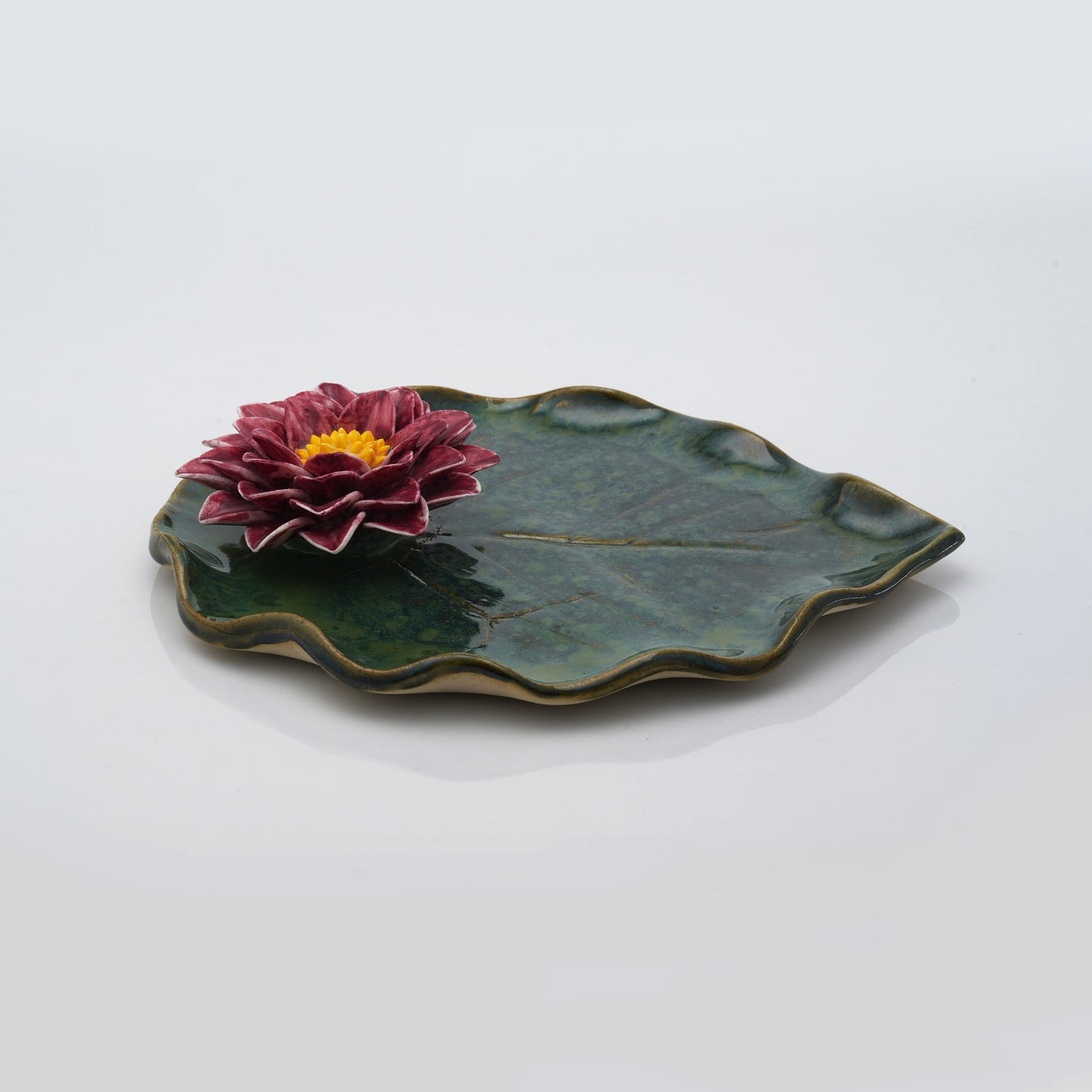 Poinsettia Leaf Plate