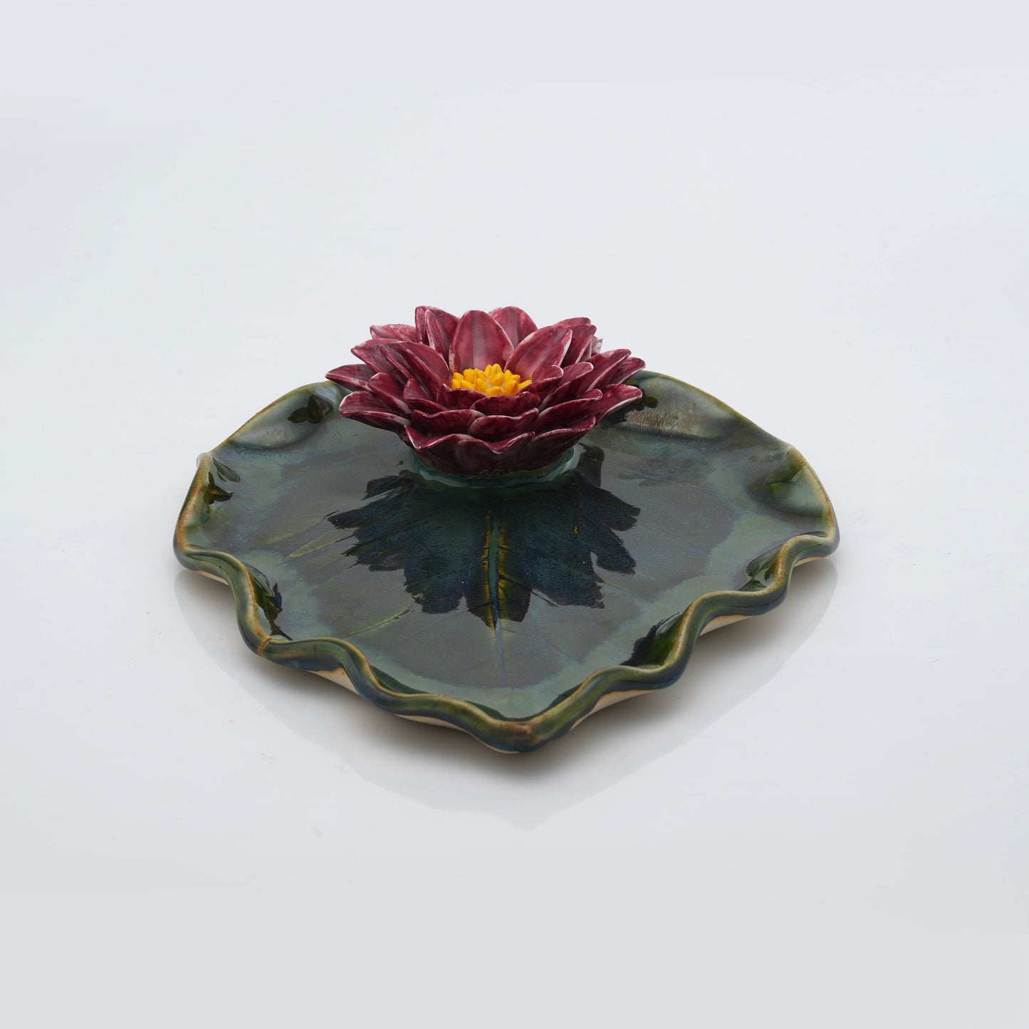 Poinsettia Leaf Plate