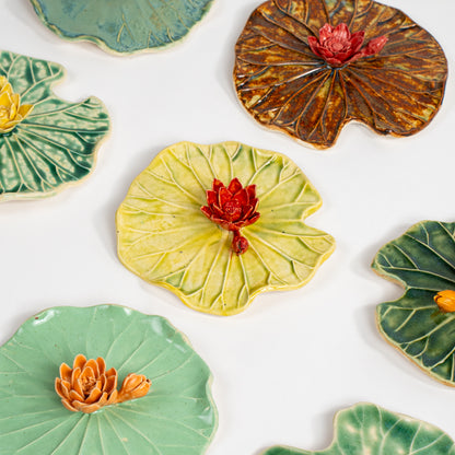 Tranquil Bloom Wall Flower Plate