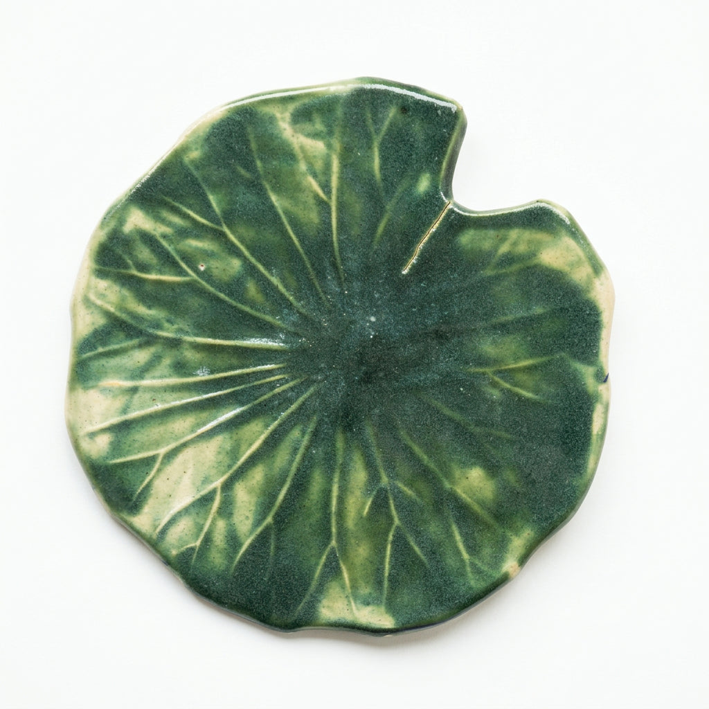Verdant Vein Ceramic Leaf