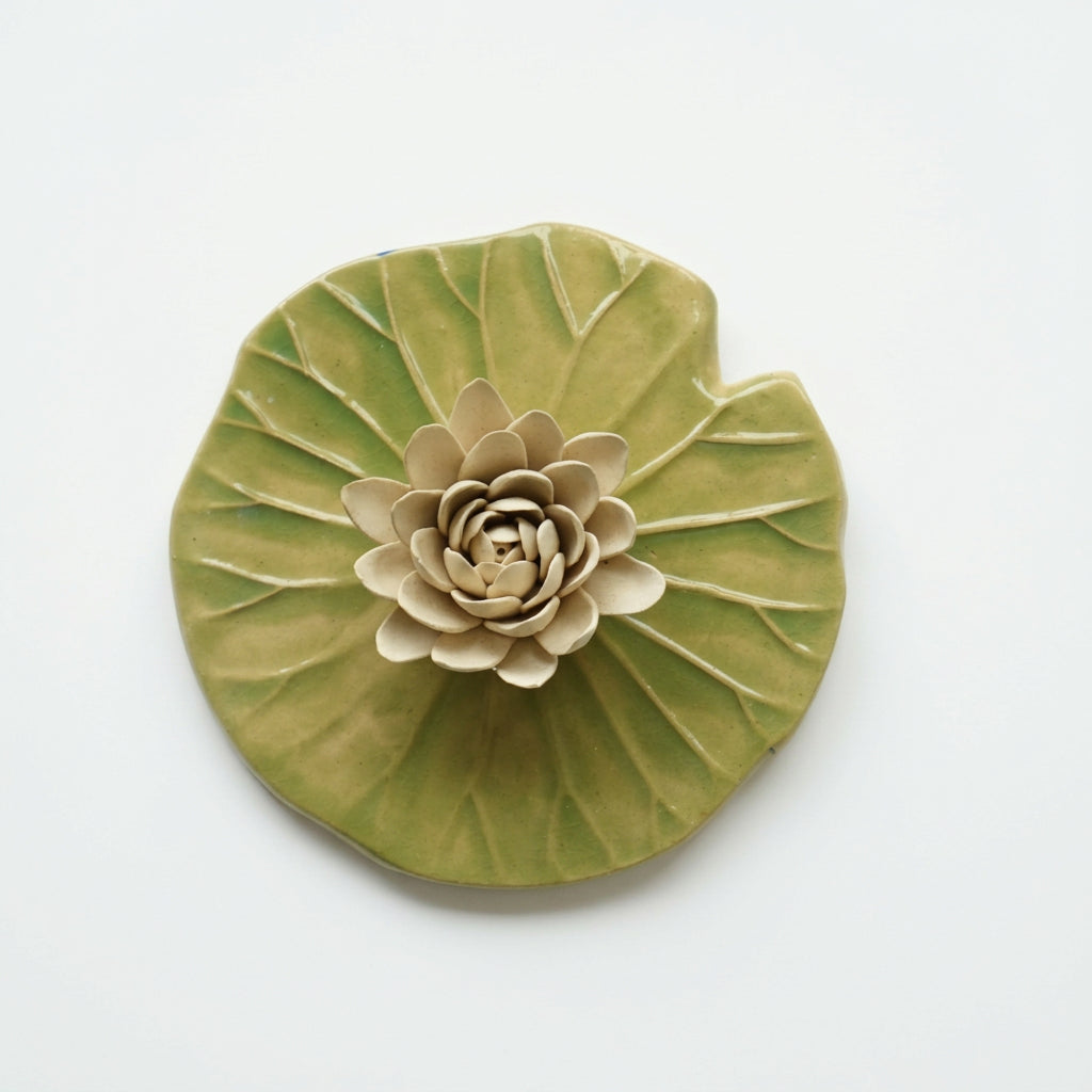 Meadow Rose Ceramic Leaf