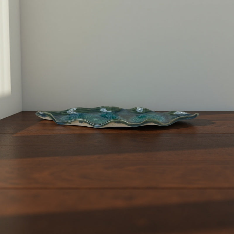 Leaf-Shaped Crystal & Oil Holder