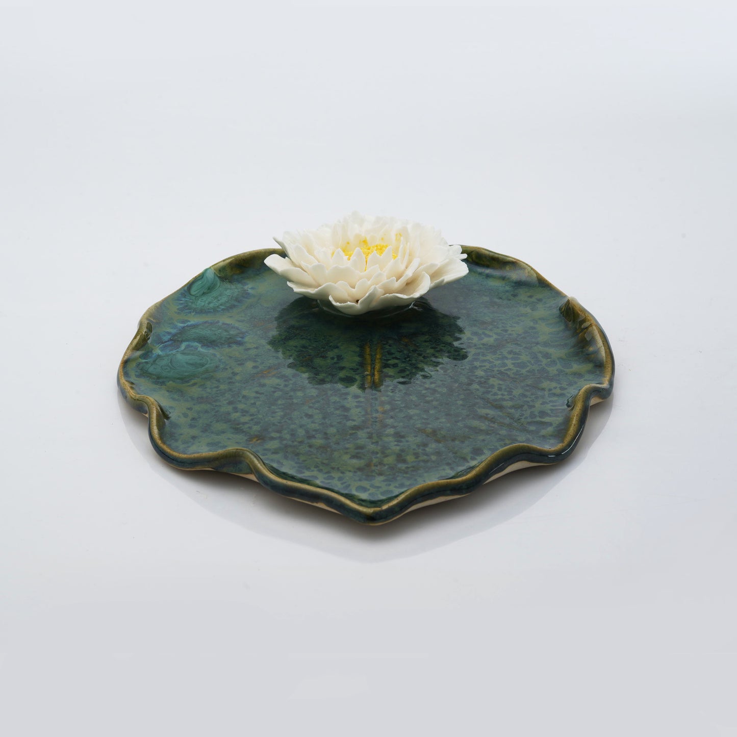 Peony Leaf Plate