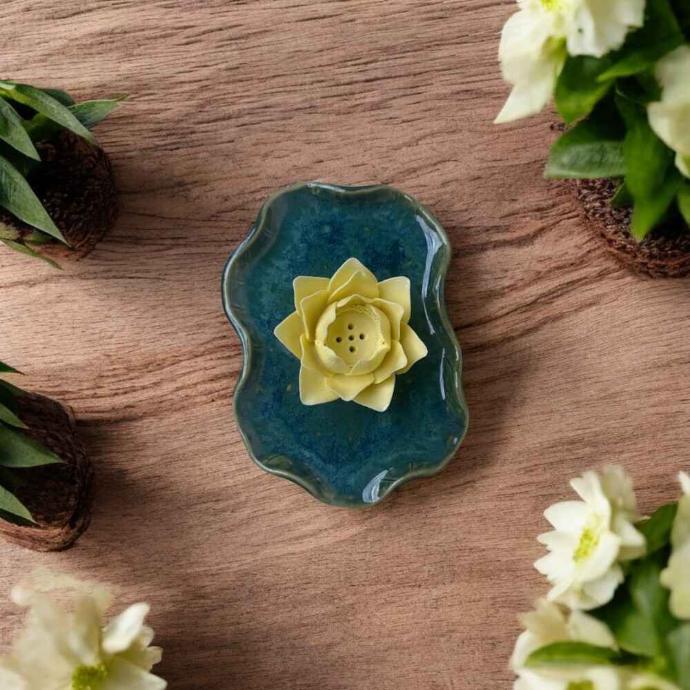 Half Lotus Plate Incense Holder