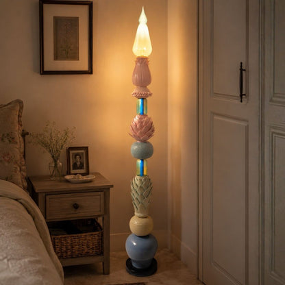 Aurelia Totem