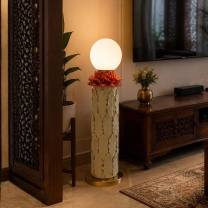 Sculpted Floor Light