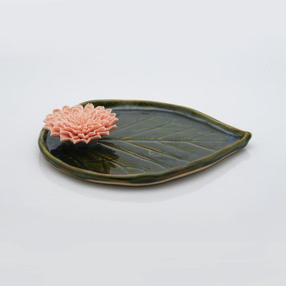 Dahlia Leaf Plate