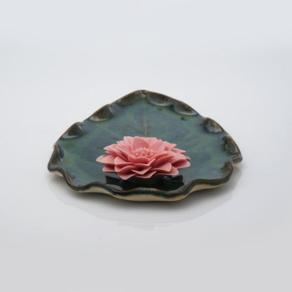Poinsettia Leaf Plate