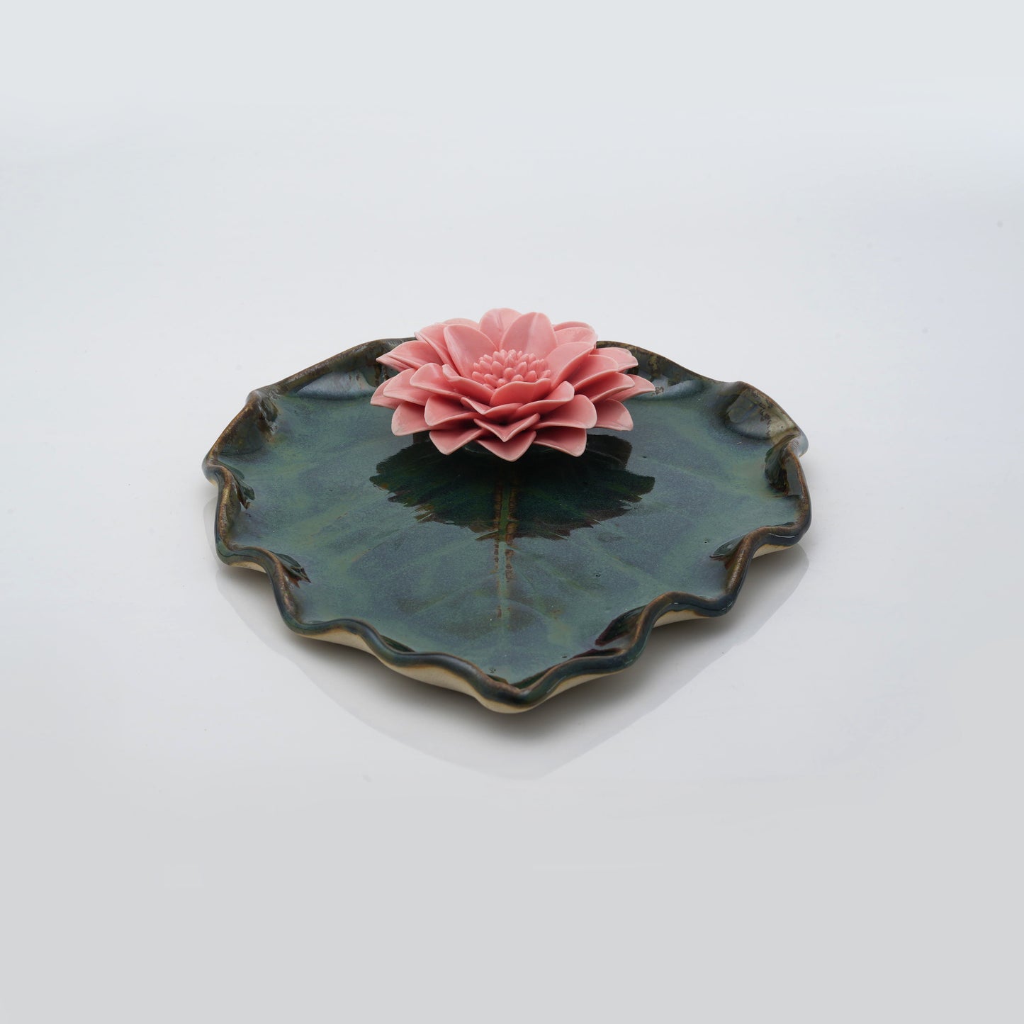 Poinsettia Leaf Plate