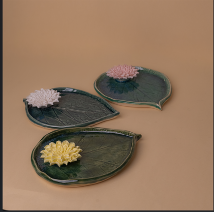 LEAF PLATES