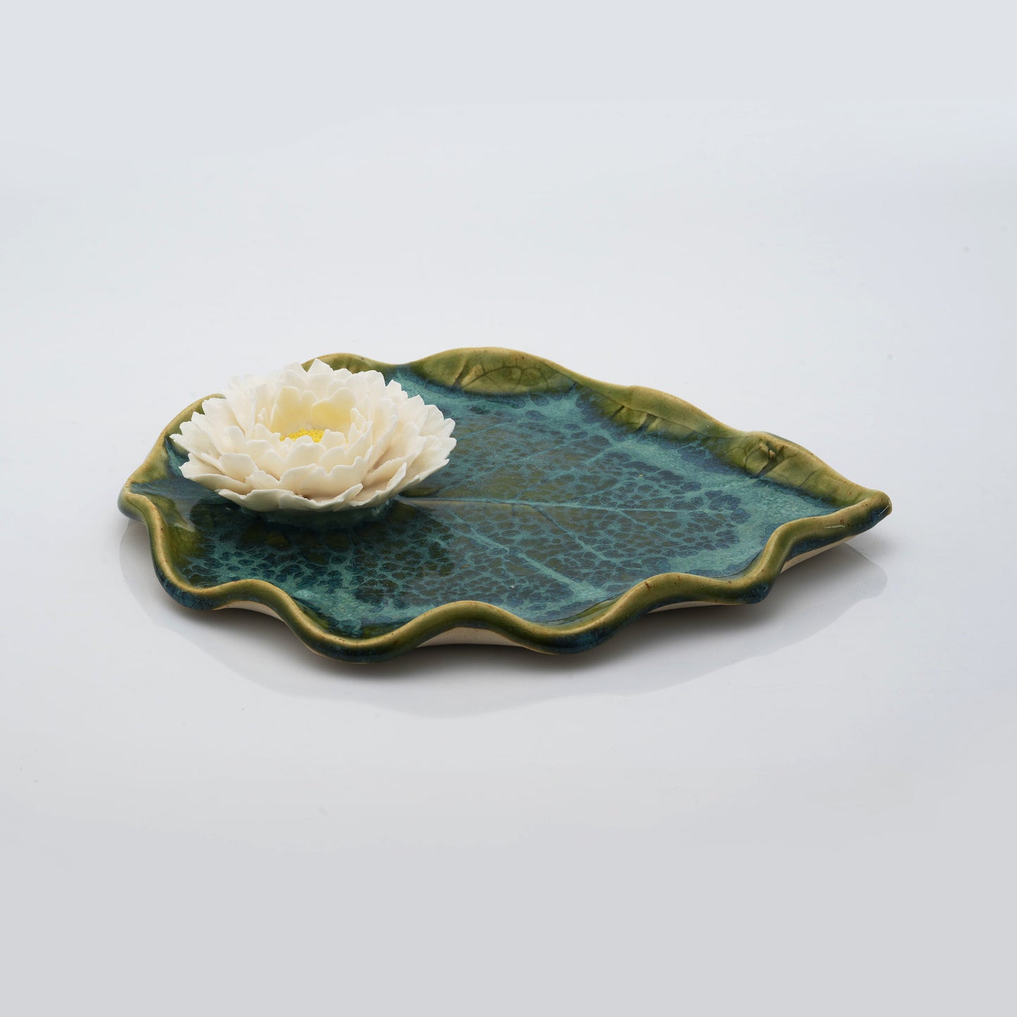 Peony Leaf Plate