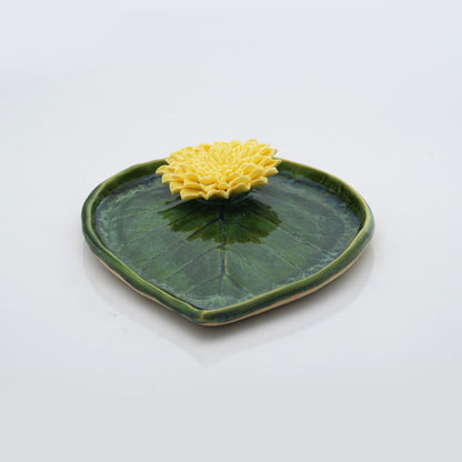 Dahlia Leaf Plate