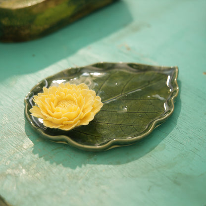 Peony Leaf Plate