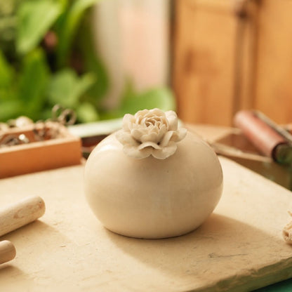 Simple Grace Vase